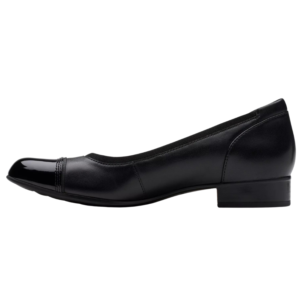 Clarks patent leather pumps shop